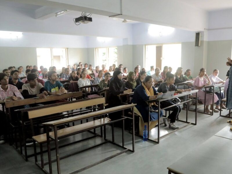 CLASS ROOM